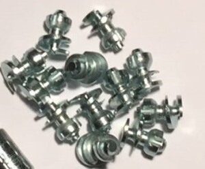 1 Set Cavallo Spikes (12 Stück) ohne...